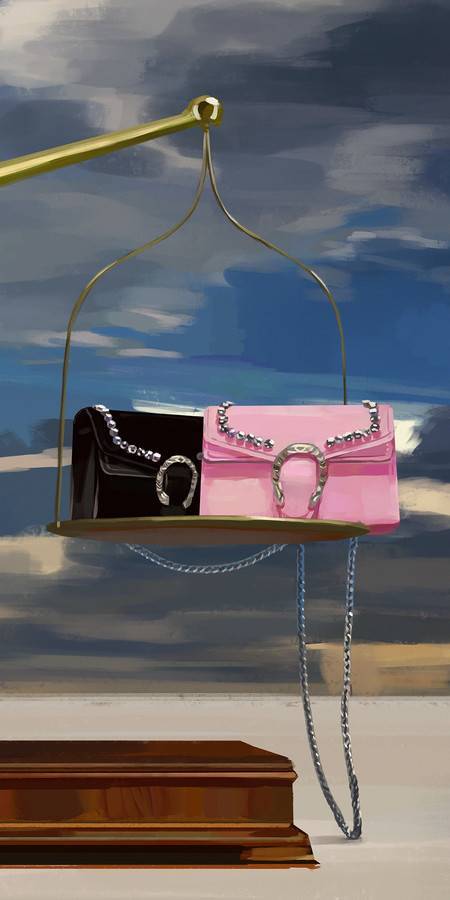 GUCCI-Dionysus-small-crystal-shoulder-bag-motivations-for-luxury-life